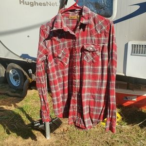 Wrangler snap flannel shirt